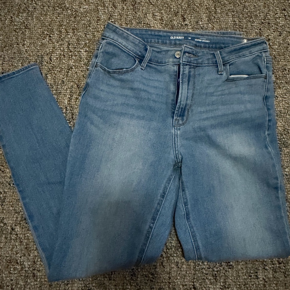 2/$15 Old Navy High Rise Skinny Jeans